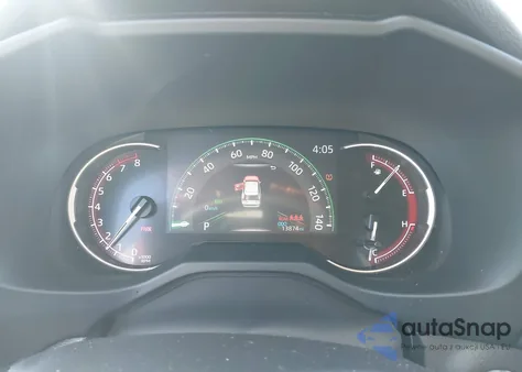 2025 Toyota Rav4 Xle Premium z USA, uszkodzony, nr VIN 2T3C1RFV9SW396722